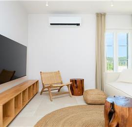 4 Bedroom villa with pool in Mlini, Sleeps 8